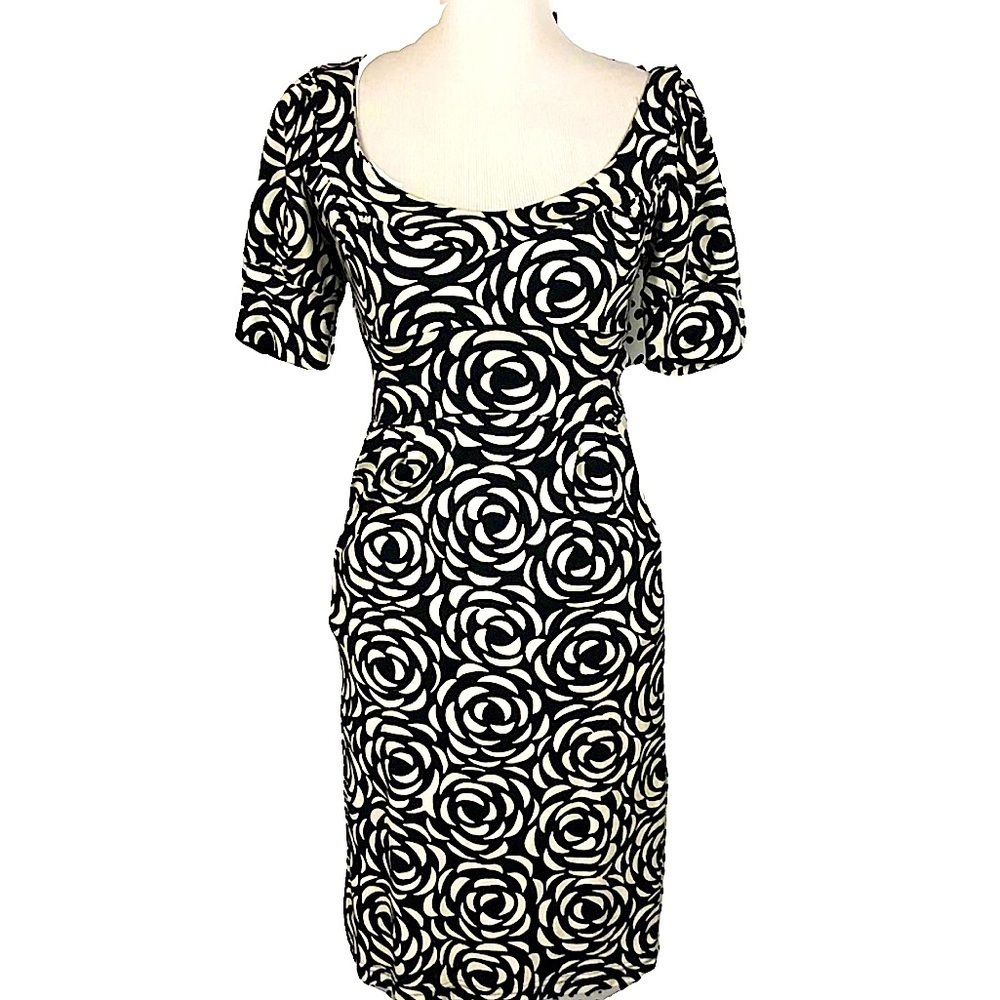 𝅺IVY Jane Black & White Print Dress Size XS